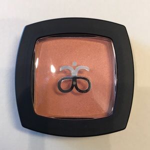 Arbonne blush in ‘Blossom’